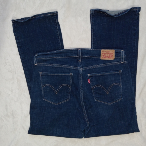 Levi's Classic Bootcut Curvy Fit Dark Denim Jeans size 12S - Picture 7 of 8